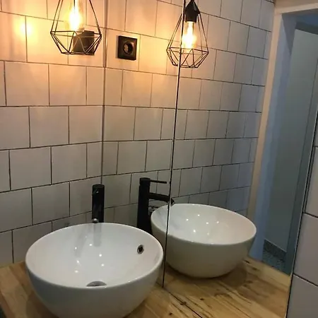 Beco Nest Ii Lovely Studio * Лиссабон